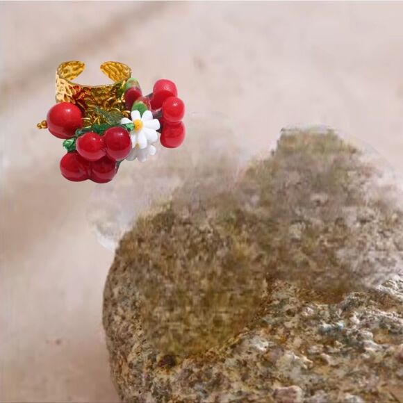 New Vibrant Gold Cherry Charm Ring with White Flowers Sz 7, 8, 9, 10 - Picture 4 of 8